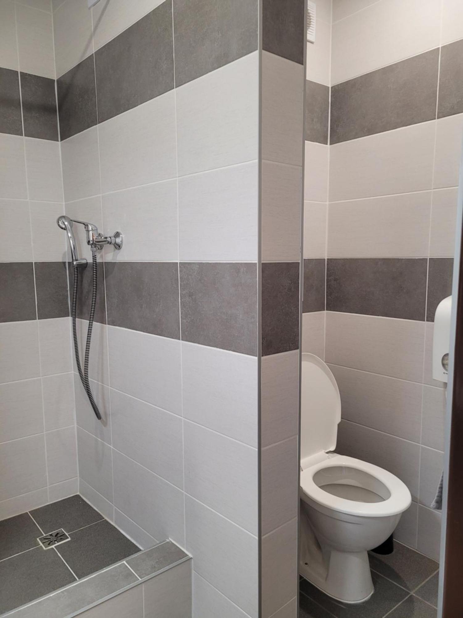 Studentsky Domov B31 Hotel Presov Exterior photo